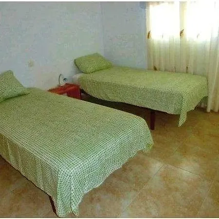 Holiday home Alyxia *